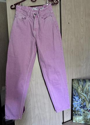 Джинси мом в кольорі барбі
