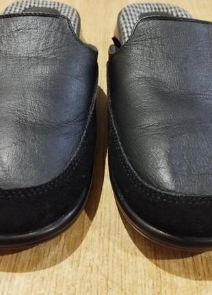 Качественные кожаные тапочки isa-traesko walk x теплые домашние шлепки германия