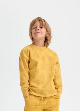 Свитшот с начесом.sinsay.размер 122