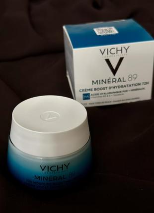 Легкий крем для всіх типів шкіри обличчя, зволоження 72 години vichy mineral 89 light 72h moisture boosting cream