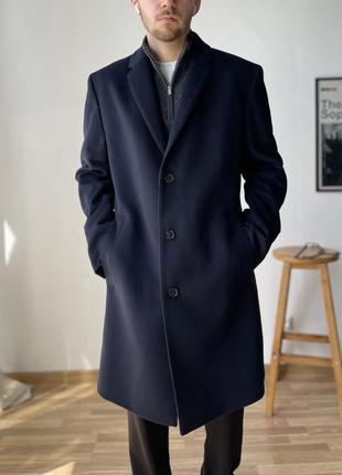 Оригінальне пальто hugo boss
