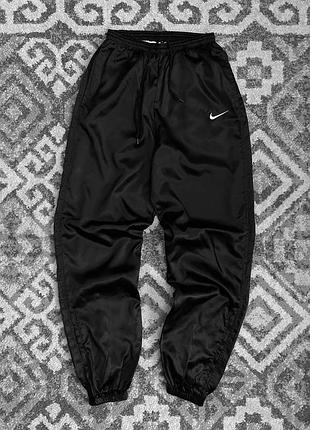 Мужские спортивные винтажные брюки из плащевки nike
