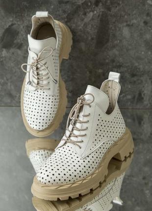 Жіночі черевики 17988 білі шкіра6 фото