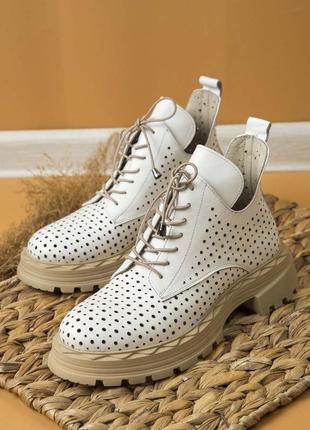 Жіночі черевики 17988 білі шкіра8 фото