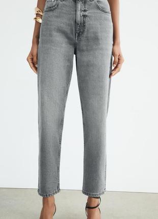 Mom fit джинси zara