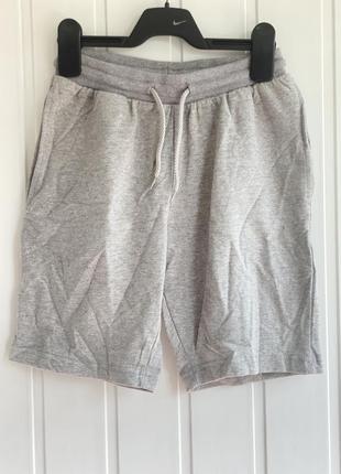 Шорти