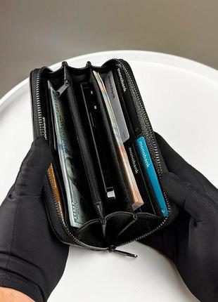 Чоловічий чорний шкіряний клатч гаманець із натуральної зернистої шкіри на блискавці з ремінцем7 фото