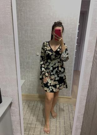 Шовкова сукня