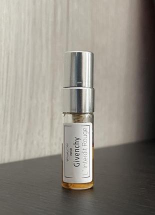 L'interdit eau de parfum rouge givenchy
