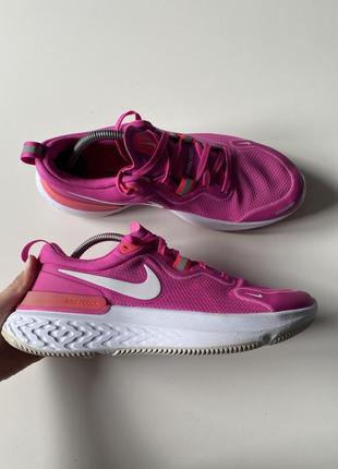 Кроссовки nike react