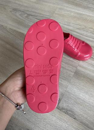 Дитячі кросівки дівчачі