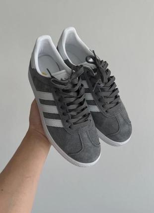 Кроссовки adidas2 фото