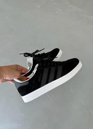 Кроссовки adidas2 фото