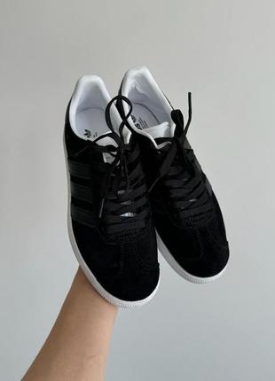 Кроссовки adidas7 фото