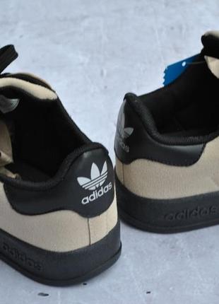 Кросівки adidas5 фото