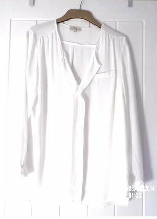 Гарна блуза з карманом біла 14 хл