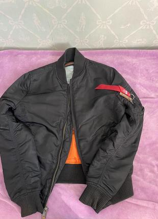 Бомбер alpha industries