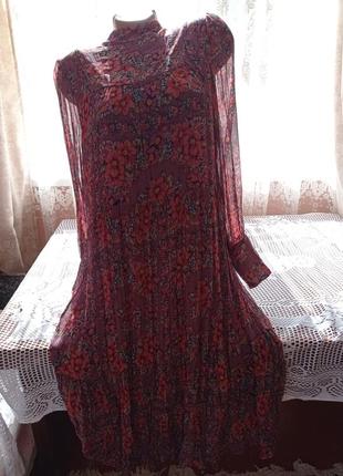 Платье