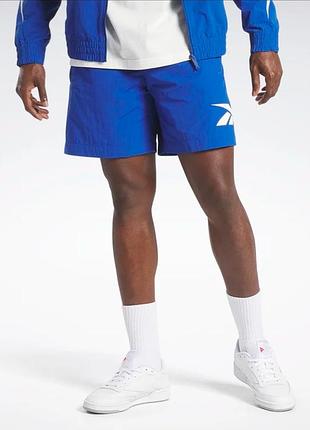 Спортивные шорты reebok