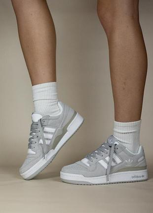 Женские кроссовки adidas forum low gray новинка
