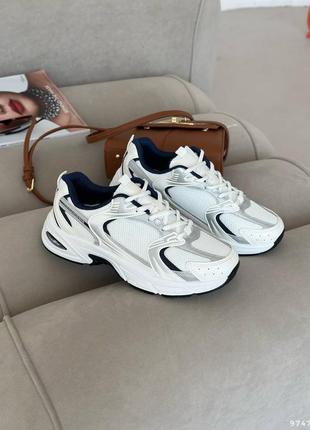 Кроссовки женские белый