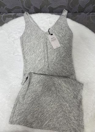 Нова якісна сукня bershka
