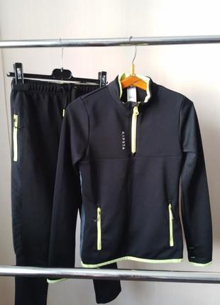 Спортивний костюм