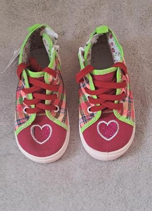 Детские кеды польша, детские кеды для девочки, летние кеды яркие с сердечком, розовые...