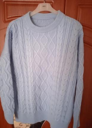 Теплый вязаный свитер.1 фото