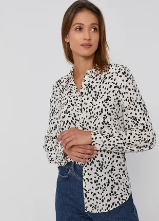 Очень стильная блузка рубашка овесайз 46 размер
