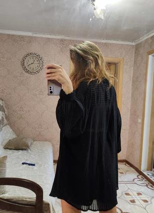 Легкий костюм з сорочки і шортів