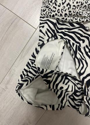 Слитный купальник