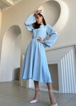 Платье вечернее миди свободного кроя с открытой спиной с завязками и гружными широкими...