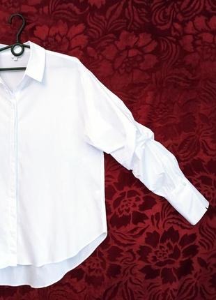 Белоснежная поплиновая рубашка свободного кроя удлинённая белая рубашка4 фото