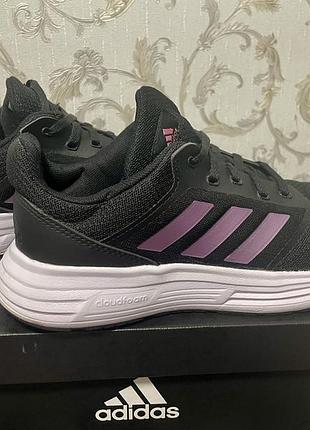 Кросівки adidas4 фото