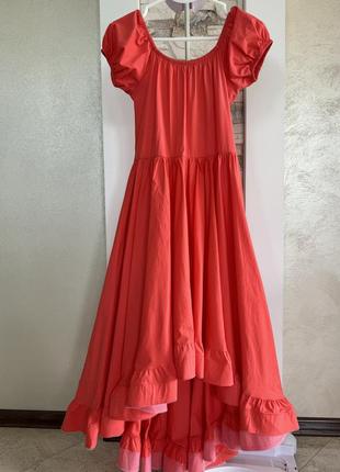 Пышное коралловое платье миди gives