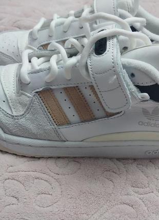Adidas кроссовки2 фото