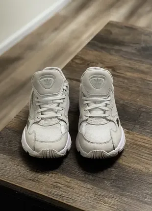 Adidas falcon la redoute 2025