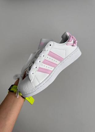 Жіночі кросівки в стилі adidas superstar white / pink knotted rope premium.3 фото