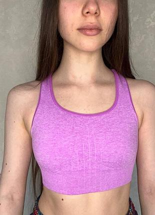 Рожевий спортивний топ