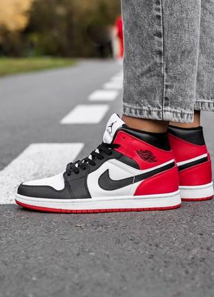 Кросівки nike air jordan 1, nike air force 1, nike air max, nike zoom fly, nike vomero 5, nike blazer, nike lebron, nike cortez, nike m2k tekno