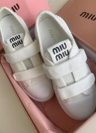 Кеды под бренд miu miu