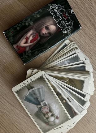 Карты Таро/оракул николеты чекколи («алиа в зазеркалли»)
