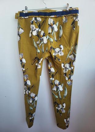 Класичний крій брюк zara нові