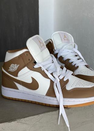 Кроссовки nike air jordan retro 1 beige premium3 фото