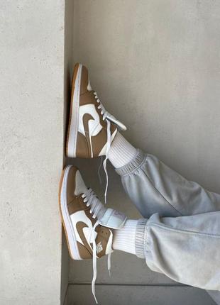 Кроссовки nike air jordan retro 1 beige premium2 фото