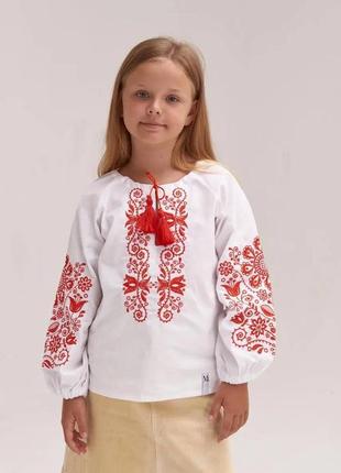 Стильная вышиванка на девочку вышитая блуза