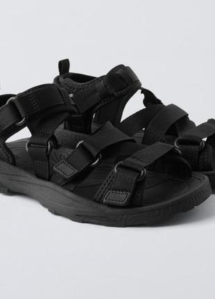 Босоножки zara 30,31,32,34,35