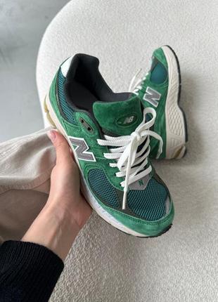 Нью беленс кроссовки new balance 2002r "forest green"2 фото