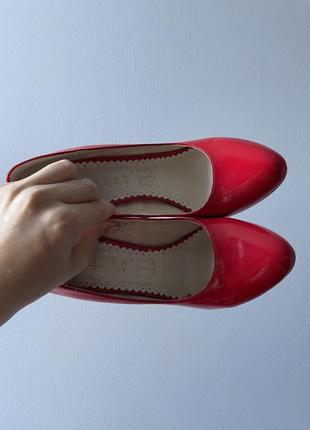 Туфли лодочки лакированные красные blossem4 фото